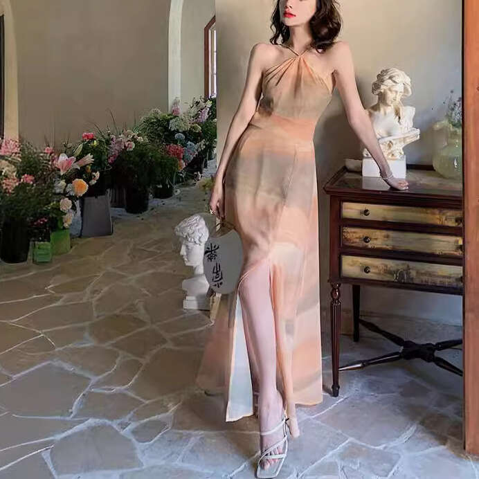 Chiffon niche sleeveless slit camisole dress, retro small fragrance style, waist cinched long seaside vacation beach dress