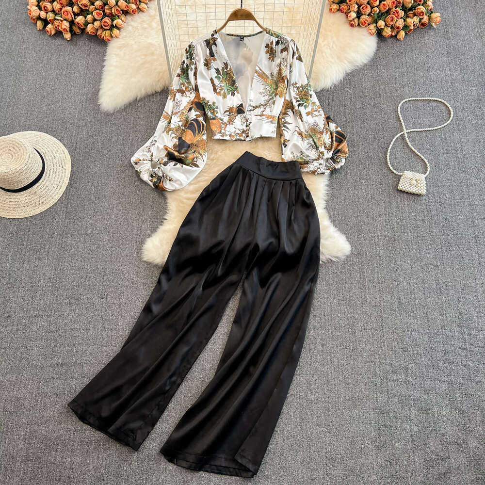 Light and mature style women's fashion suit elegant V-neck lantern sleeve printed shirt with high waisted wide leg pants