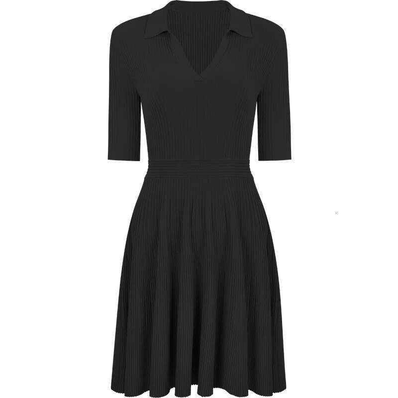 2026 new European and American niche simple, elegant, lightweight business style lapel, slim fit waist, A-line solid color knitted dress