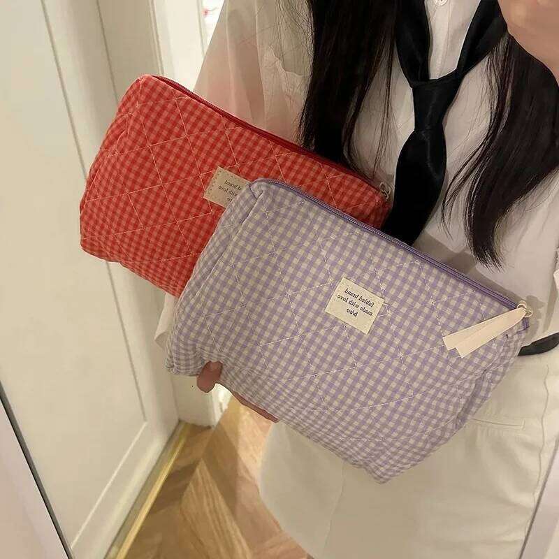 Large Capacity Cotton Makeup Women Checkered Brushes Storage Sweet Cute Travel Toiletry Bag Casual Ladies Soft Organizer XJ260310