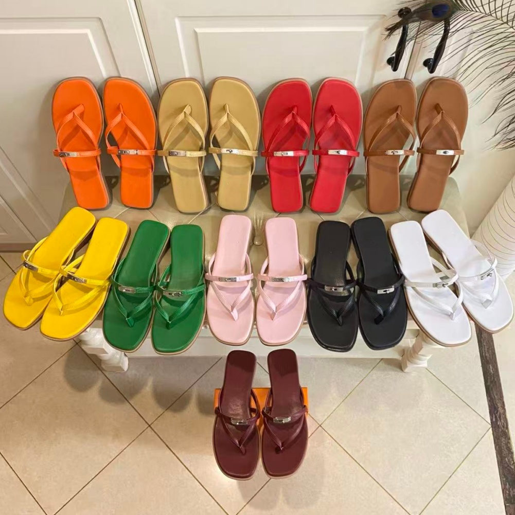 Designer Slippers Miss Sandals Calfskin Leather Women Shoes Palladium-plated Slide Flats Lady Luxury Flip Flop Summer Beach Slippers EU35-43