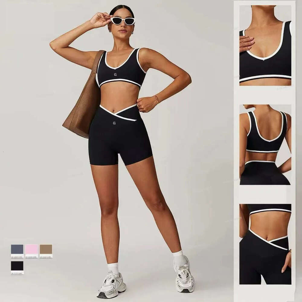 New Set Women Two Pieces bralette Gym Tracksuits Bra Fitness Shorts Fared Pant Workout Sports Clothes