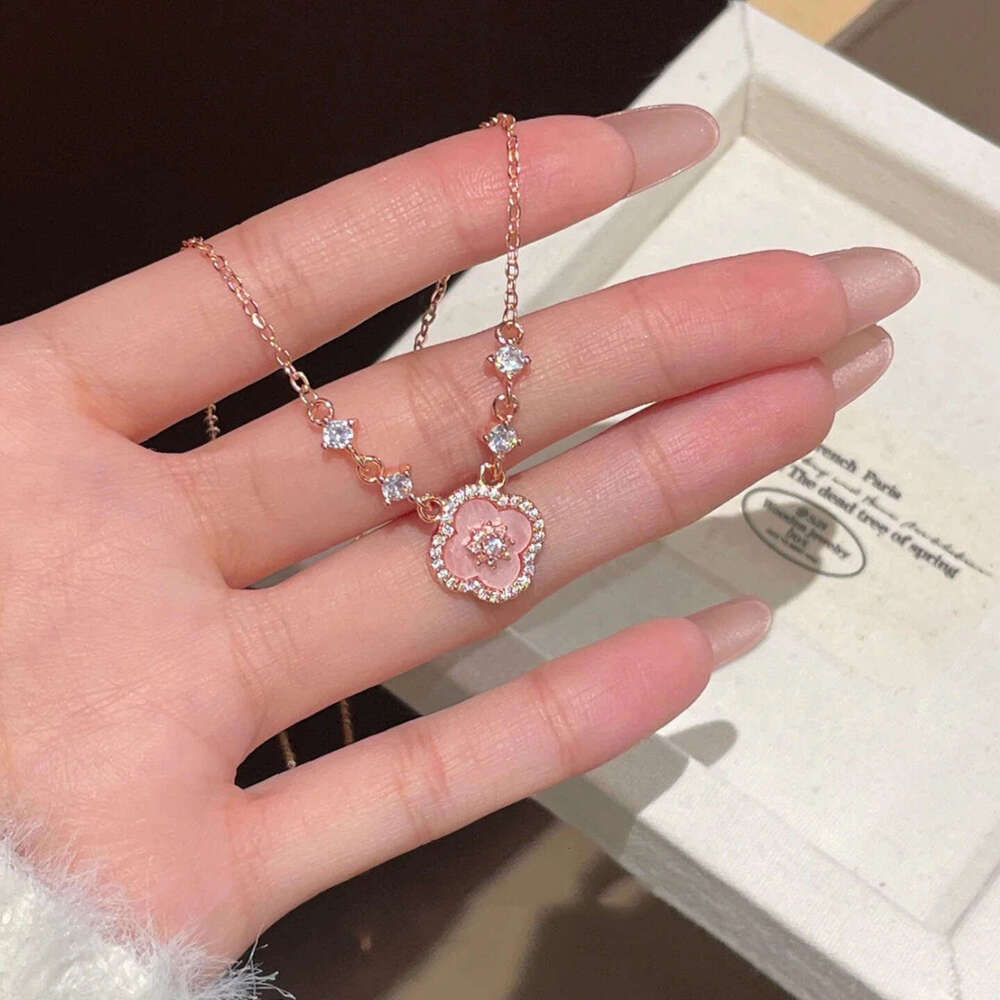 Korean Style Hot-Selling Niche High-End Pink Flower Sparkling Diamond Bracelet for Women Elegant Fashion Exquisite Necklace Set