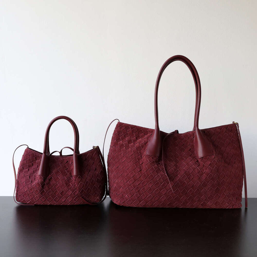 Luxury Shoulder Bags Totes Hobo Niche Light Autumn Winter Handwoven Suede Leather Handbag Large Capacity Commuter Tote Bag SENYY