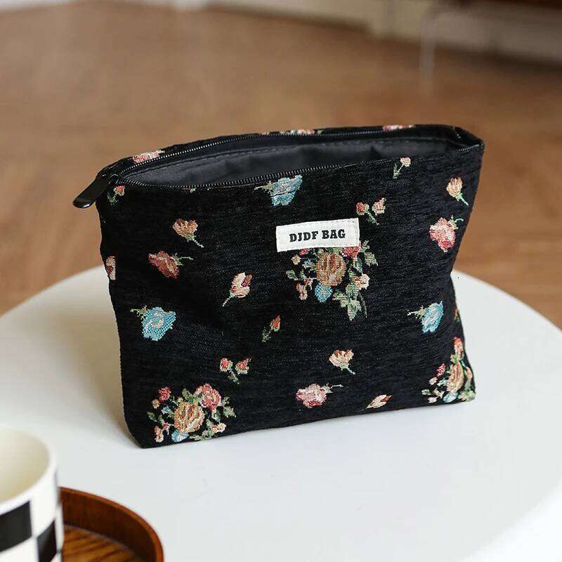 DJDF Women's Cosmetic Vintage Black Background Flower Skincare Product Storage Portable Travel Toiletry Bag Coin Purse XJ260310