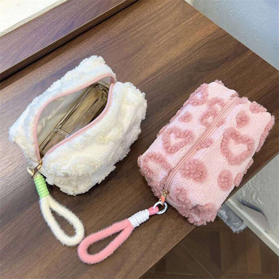 Plush Makeup Bags with Handle Soft Travel Cosmetic Storage Bag Portable Love Print Organizer Pencil Case Cute Clutch Pouch XJ260310