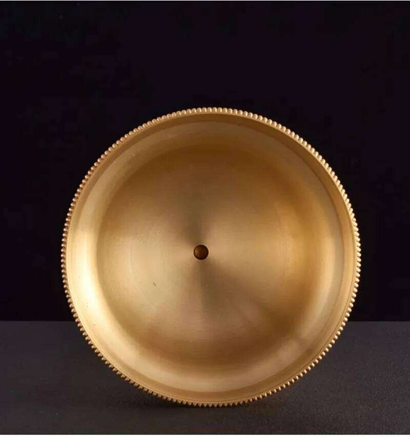 Tibetan Brass Candle Lamp Handicraft Embossed Inlaid Gem Tantric Candlestick Buddhist Wedding Altars Indoor Desktop Decoration H260310