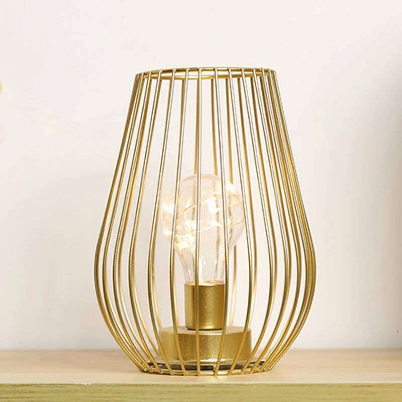 Golden Candle Holder Cage Table Cordless Battery Operated Lamp for Garden Wedding Parties Indoor Outdoor Home Decor H260310