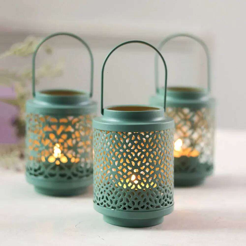 Creative Hollow Iron Lantern Home Decor Candle Holders Wedding Decoration Accessories Candlesticks For Candelabro H260310