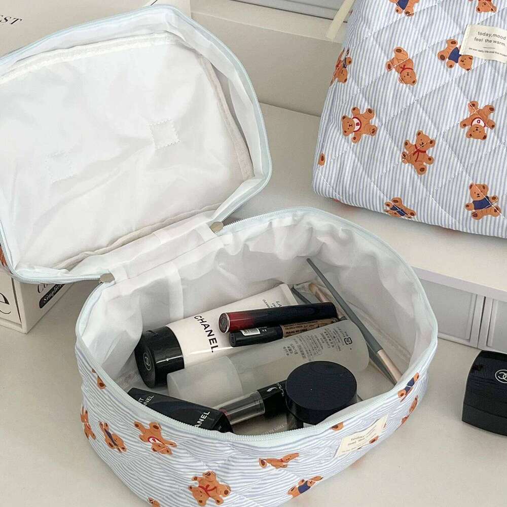 Women's Cosmetic Striped Bear Makeup Cartoon Go Out Large Capacity Toiletry Storage Bag Bolsa De Maquillaje Viaje Sweet XJ260310