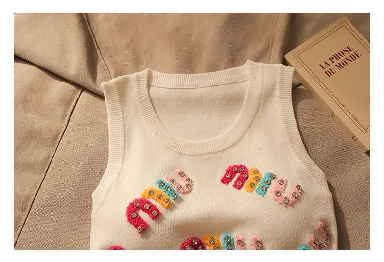 Spring And Summer New Diamond Embroidery Letter Casual Round Neck Loose Womens Sleeveless KnittedVest Fashion Short T-ShirtT260310