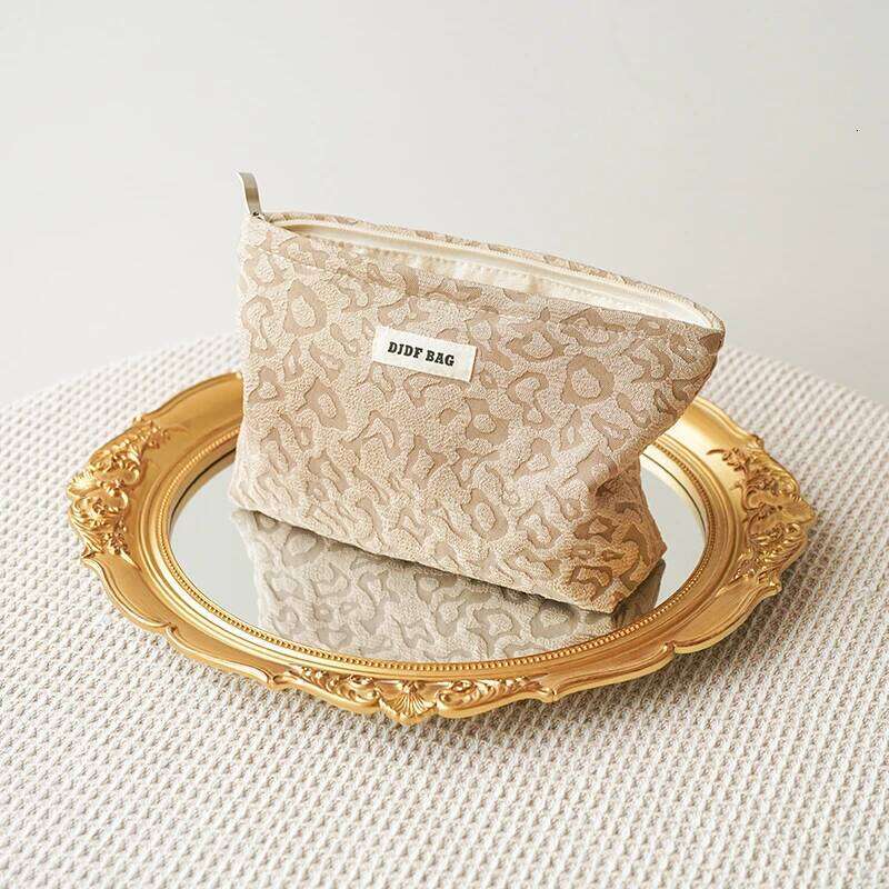 Women's cosmetic large capacity leopard print khaki travel toiletry fashion storage bag, ins style XJ260310