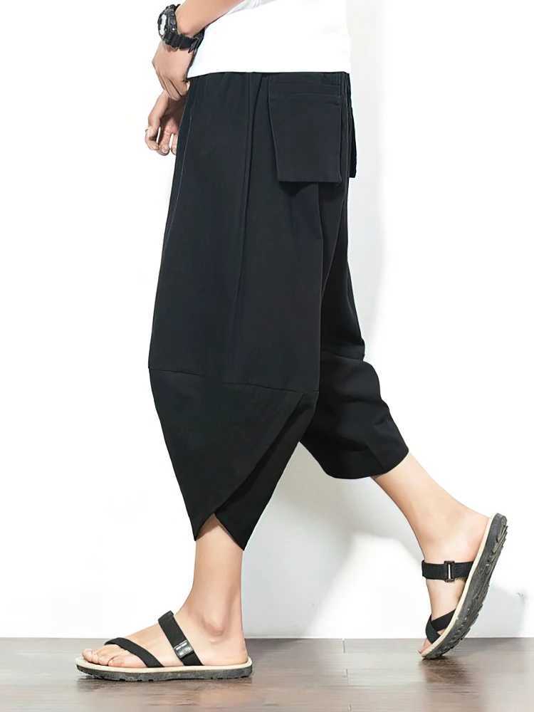 Beach Summer Cotton Linen Cargo Shorts Men Baggy Wide leg Casual Capris Pants Male Sport Running Shorts 2025 Harem Trousers N260310