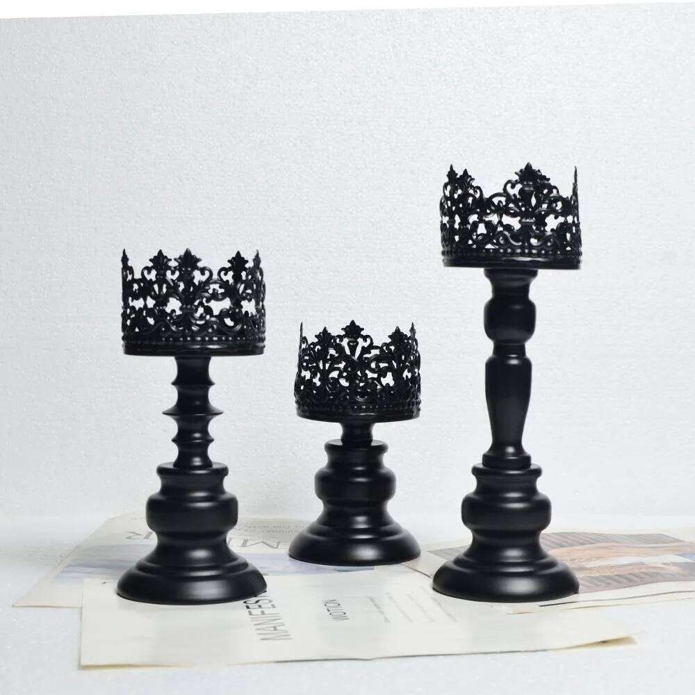 1PCS Retro Tabletop Candle Holders Metal and Iron with Openwork Pattern Home Restaurants Decoration Candlestick Holder H260310