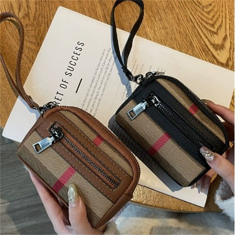 Free Shipping 2026 Hot Multi functional Leisure Fashion Designer Handbag Trendy Classic Retro Grid Card Bag for Women