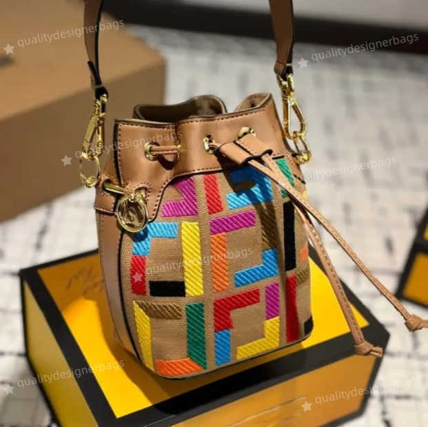 Totes Top quality designer bag Luxury Bag Evening Bags FF Drawstring Bucket Bags Original Designer Handbag Bucket Fashion Crossbody Leather Chain Mirror Quality 3