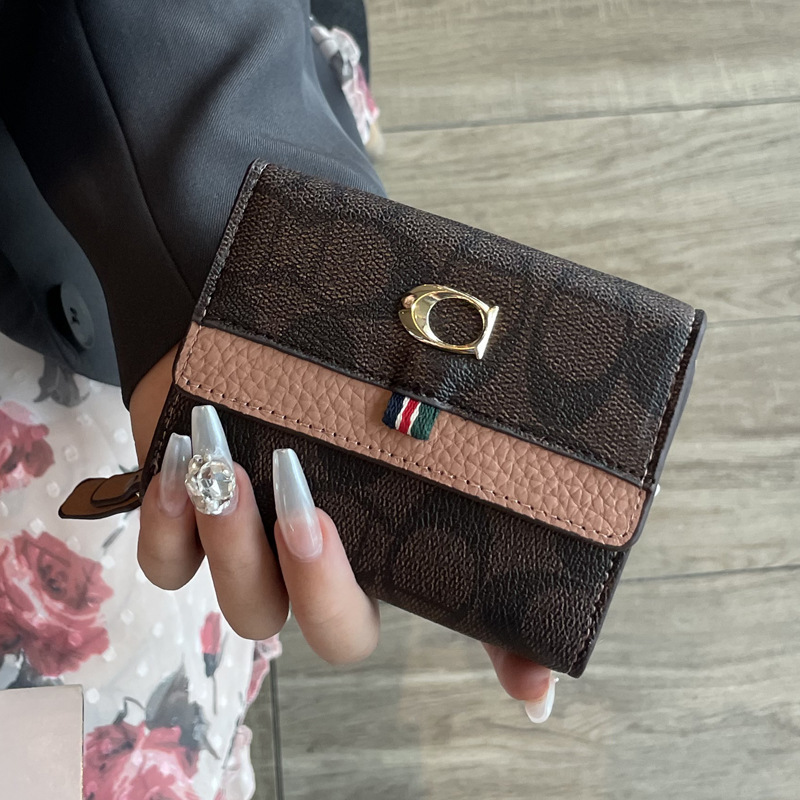 2026 New Leisure and Fashion Card Bag Designer Multi functional Practical Storage Wallet For Woman