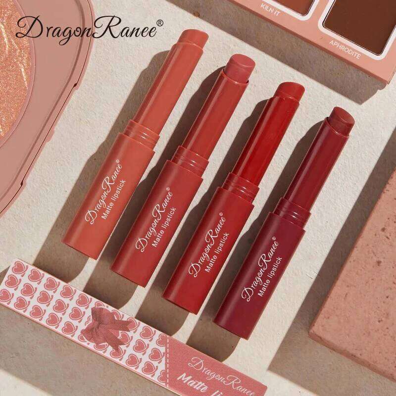 Velvet Matte Silky and Delicate Makeup Effect Long-Lasting Lip Gloss Waterproof Complexion-Enhancing Lipstick Z260310