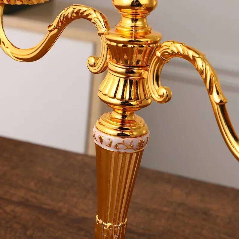 3 5 Arms Alloy Candlestick - Classic Candle Holder Wedding Centerpieces for Restaurant Hotel Home Candlelight Decoration H260310