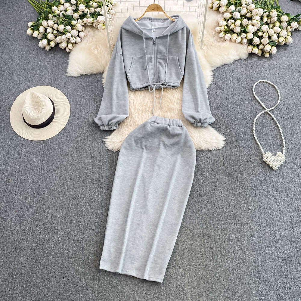 Women's fashion set, Korean zipper hooded sweatshirt jacket, two-piece set, high waist slim fit, medium length 2026