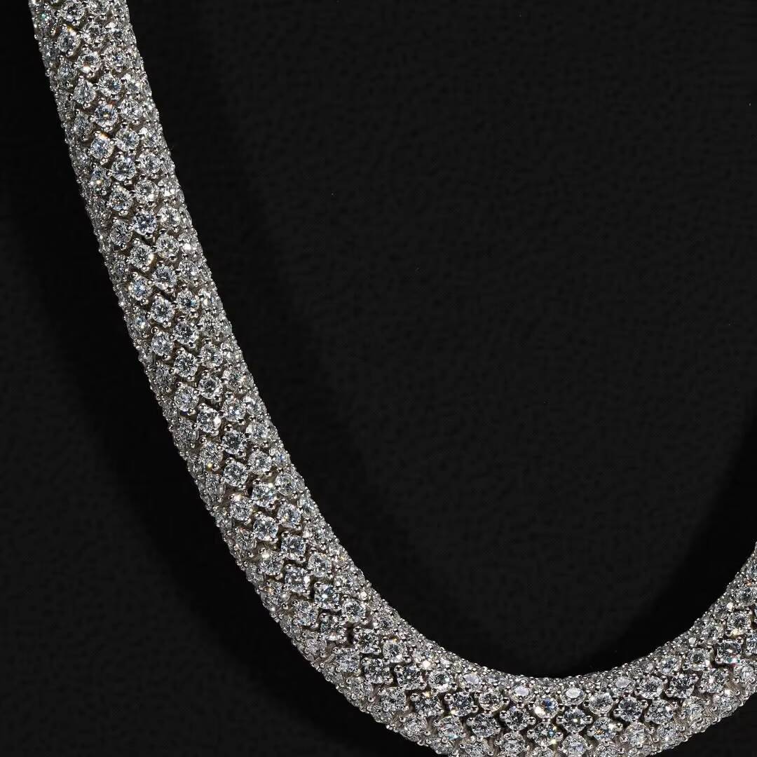 Unique Design Stylish Iced Out 95MM Hand Setting VVS Moissanite Link Chain Necklace