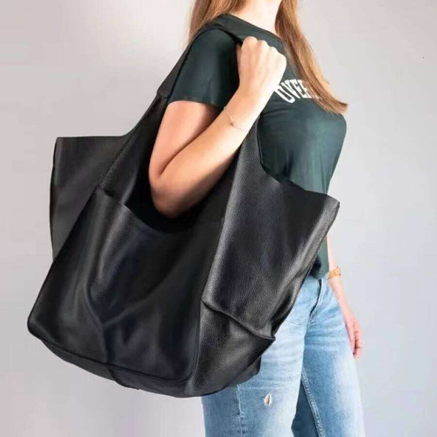 Fashionable minimalist with soft leather and capacity shopping bag for women, one shoulder hand-held large b XJ260310