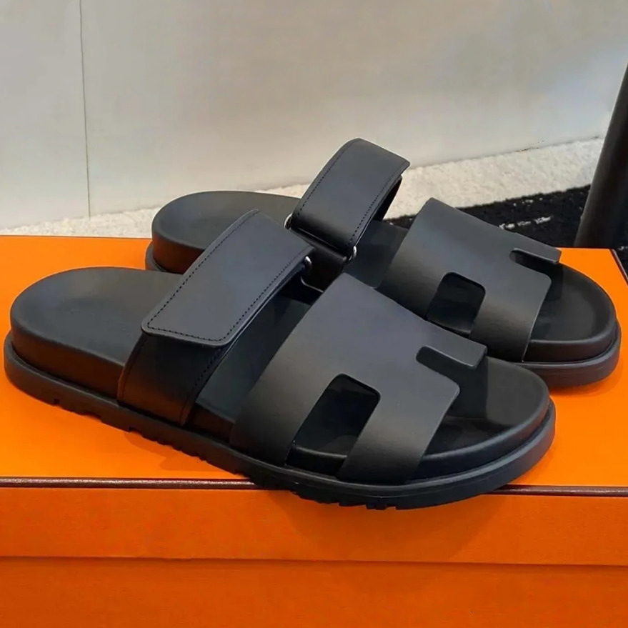 Chypre sandals Designer sandals Best Quality Sliders Outwear Leisure Vacation beach flat bottom Slipper Genuine Leather Slippers for Parties Women Men EUR 35-45