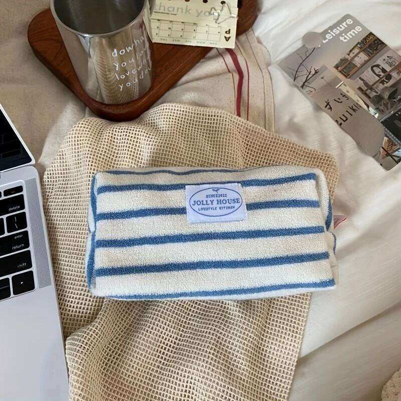 1pc Striped Makeup Bag Large Capacity, Travel Toiletry Organizer Pouch for Skincare Brushes, Women's Cosmetic Storage XJ260310