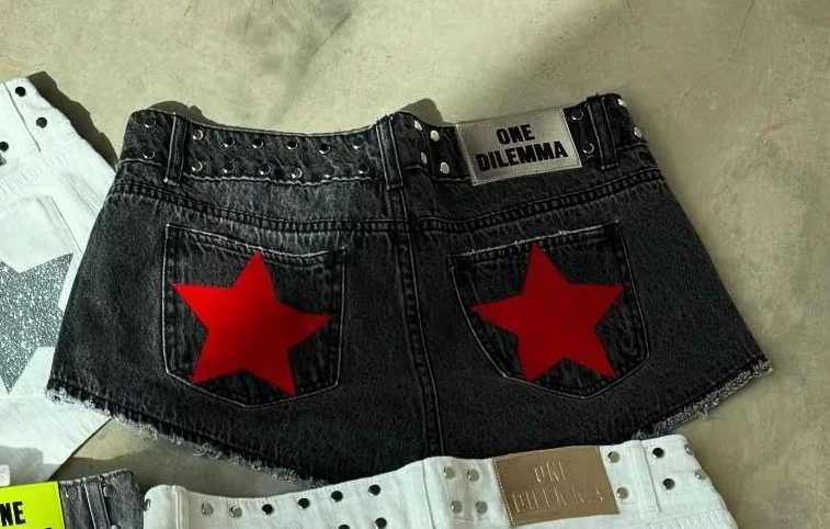 ONE DILEMMA Mini Shorts Y2K Women clothing Harajuku Fashion Pattern Low Waist Shorts High Quality Sexy Hot Girl Hip Denim ShortsT260310