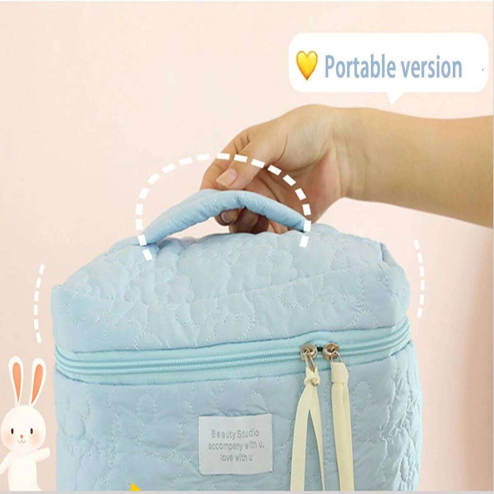 Ins Style Candy Color Makeup New Light Luxury Women's Lipstick Pack Portable Travel Cosmetic Storage Toiletry Bag XJ260310