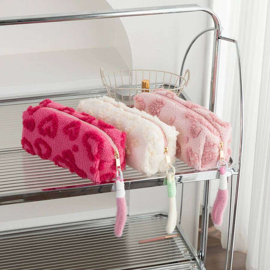 1pcs Cute Plush Makeup For Women Pink Red Color Heart Cosmetic Bags With Lanyard Girl Large Capacity Travel Organizer XJ260310