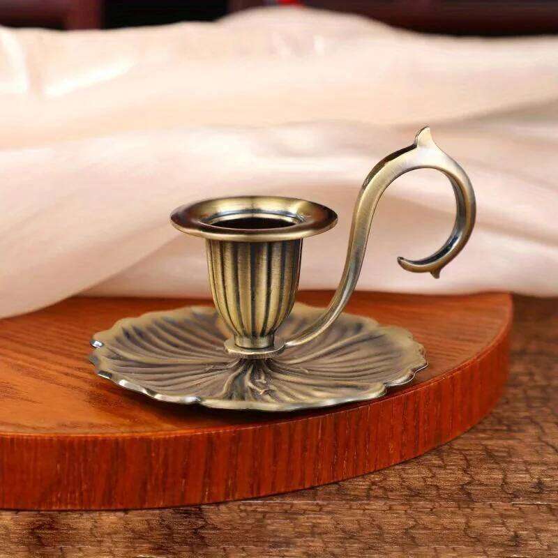 1pc European-style decoration, hand-held holder, elegant Nordic-style metal candle holder - zinc alloy H260310