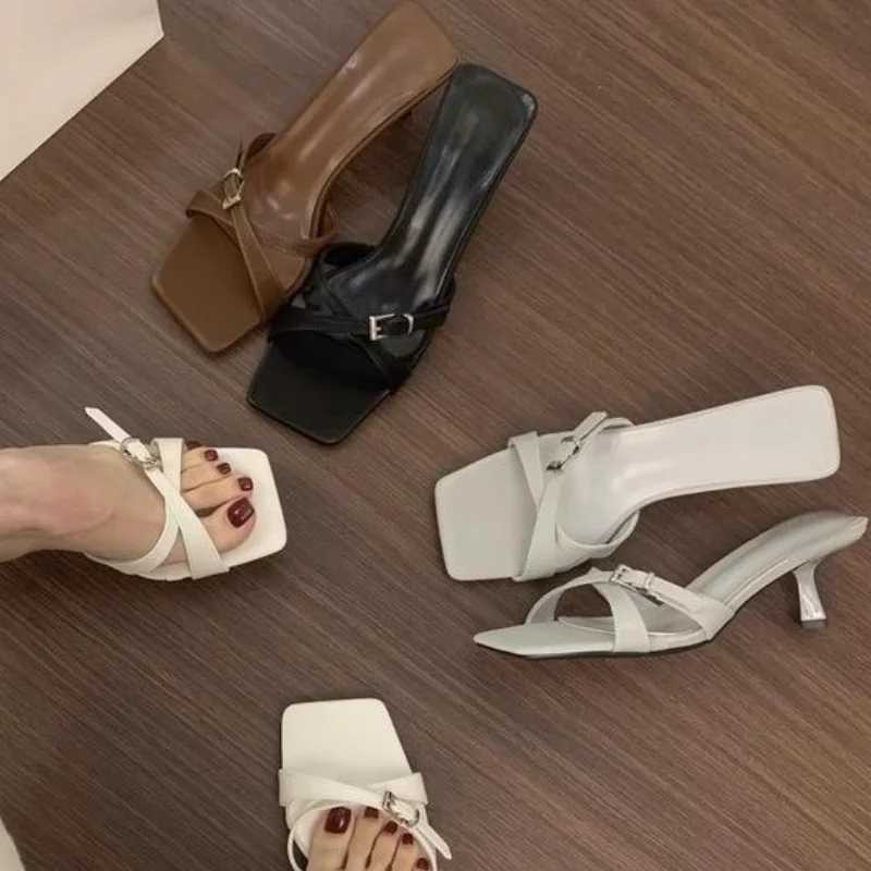 2025 New Summer New Belt Square Toe Sandals Fine Heel Non-tiring Feet French Open-toe Over-wear Sandals and K260311