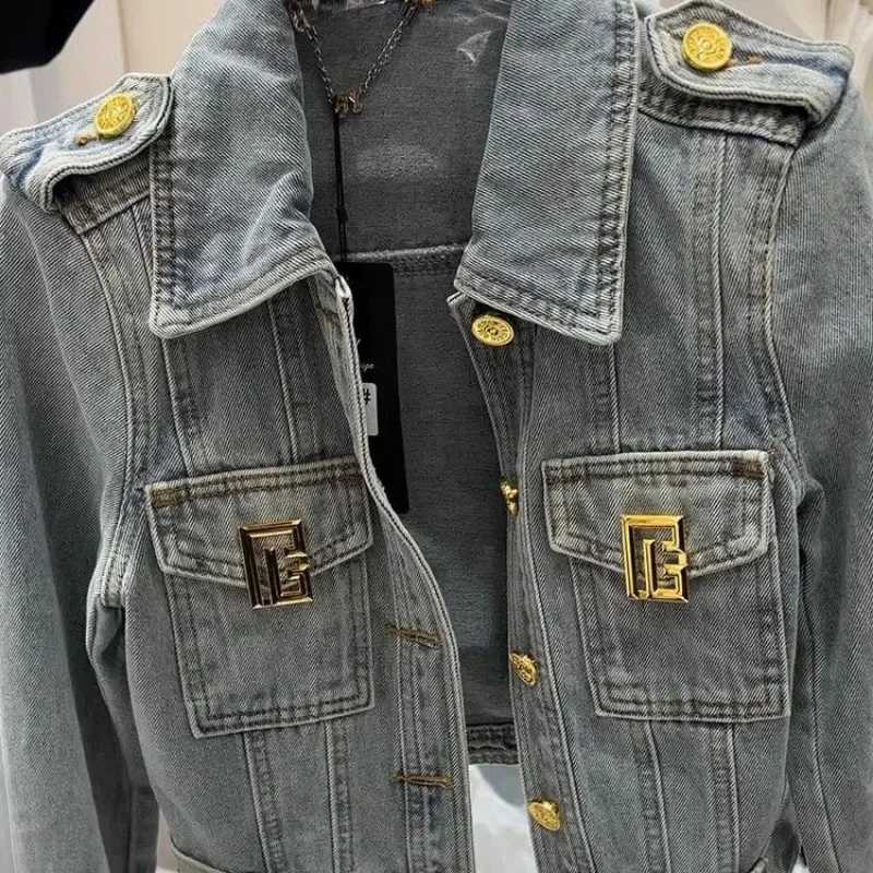 European Goods Small Fragrant Wind Ocean Air Gold Buckle Short Denim Coat Women 2025 Spring Design Sense Small Lace-up Top TideT260310