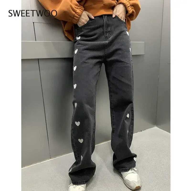 Womens Jeans 2024 Spring and Autumn New Korean Love Embroidery Casual Straight Trousers High Waist Slim Jeans Women Loose M260310