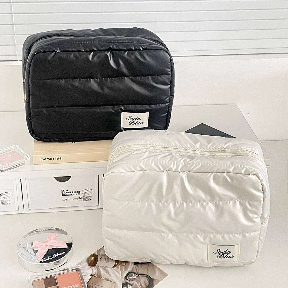 Wholesale Large Capacity Waterproof Makeup Handbag Travel Women Cosmetic Toiletry Storage Pouch Elegant Ladies Square Zipper Bag XJ260310