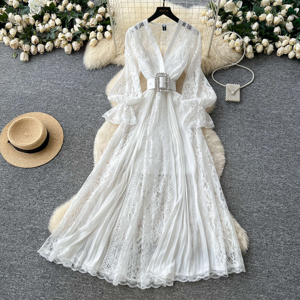 2026 Spring/Autumn New Designer French Elegant V-neck Lace Women's Lace Dress