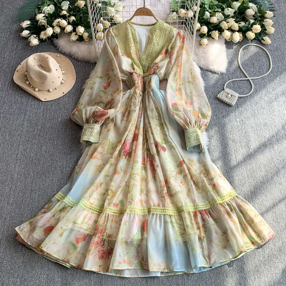 Women's cross-border French elegant lace patchwork V-neck lantern sleeve dress with summer print waistband