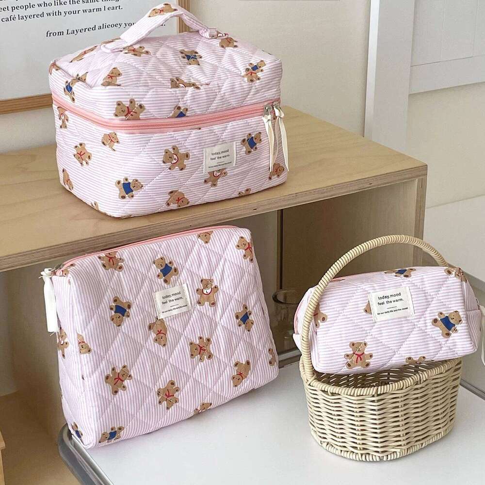 Women's Cosmetic Striped Bear Makeup Cartoon Go Out Large Capacity Toiletry Storage Bag Bolsa De Maquillaje Viaje Sweet XJ260310