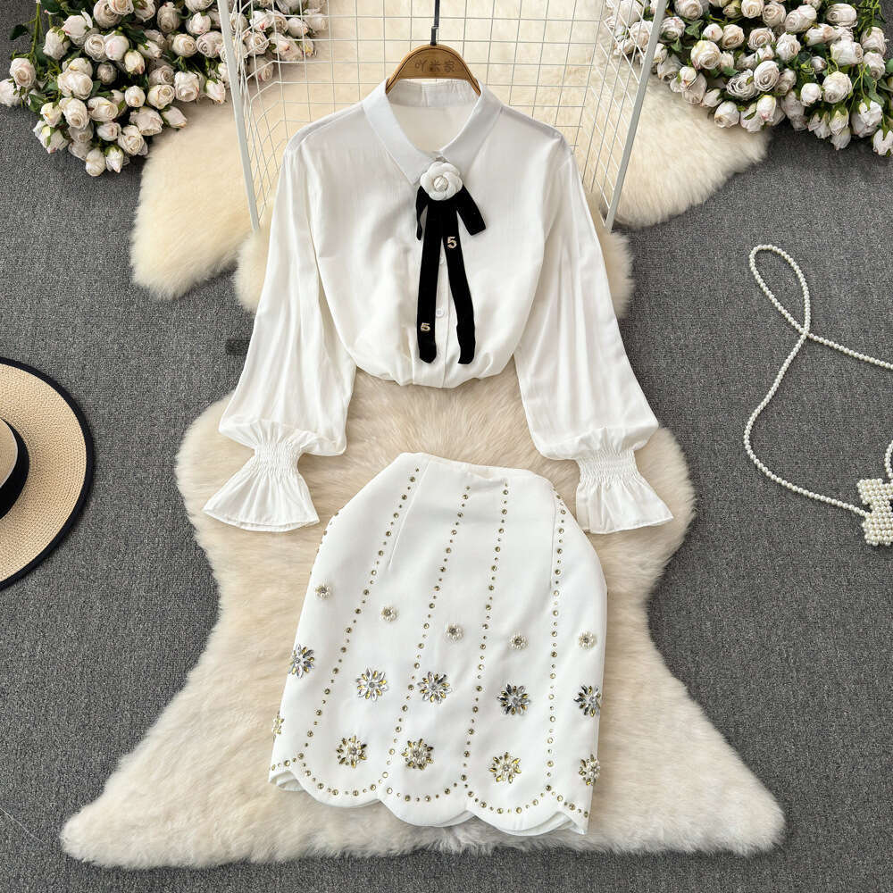 2026 Spring and Autumn Designer Elegant Women's New Flower Tie Long Sleeve Shirt and Ruffle Skirt