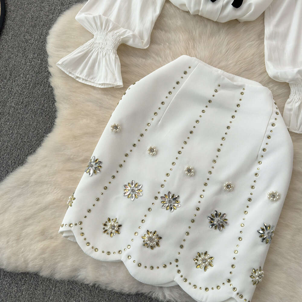 2026 Spring and Autumn Designer Elegant Women's New Flower Tie Long Sleeve Shirt and Ruffle Skirt