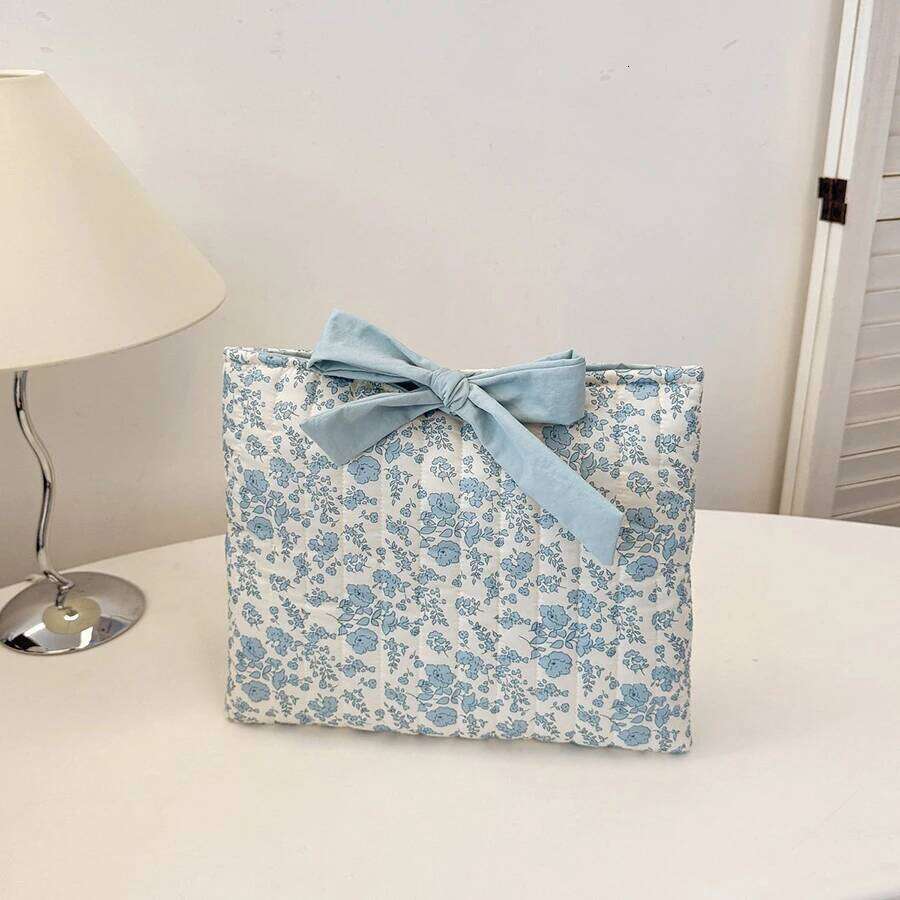 1PC Floral Quilted Makeup Bag with Bow Large Capacity Multifunctional Practical lightweight College Style Unsealed Lined XJ260310