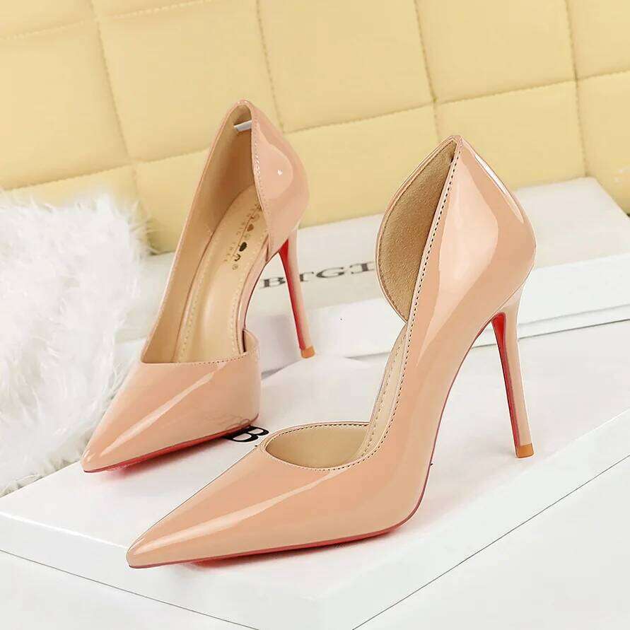 Women 10cm High Heels Lady classics Red Bottom Pumps Female Daily commuting Breathable Pointed Toe shoes