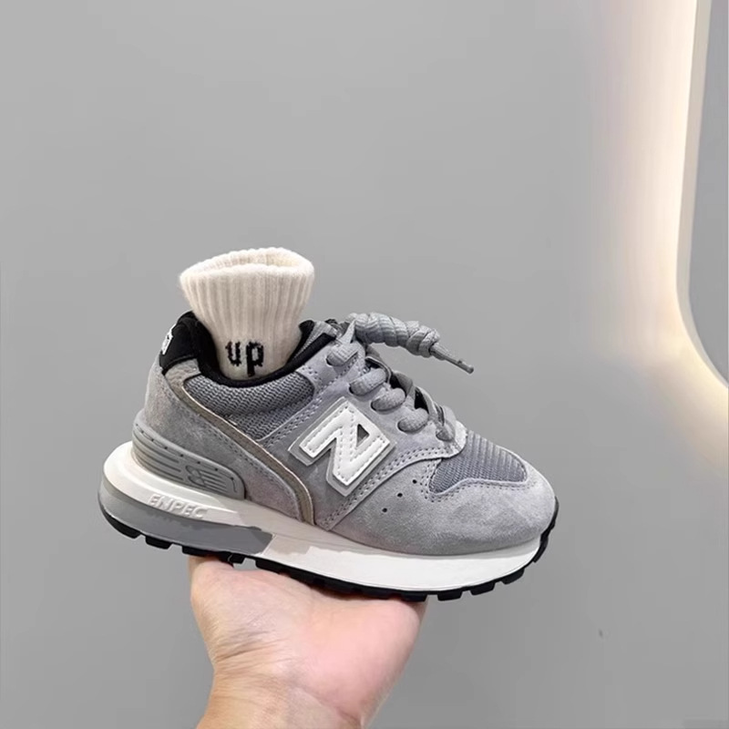 New Free shipping designer shoes for kids running shoes grey pink Fashionable and versatile outdoor sneakers sport shoes