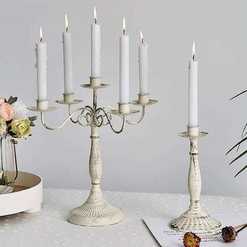 European Retro Candlestick Restaurant Wedding Table Atmosphere Three Five Head Light Luxury Home Decorate Metal Jewelry Ornament H260310