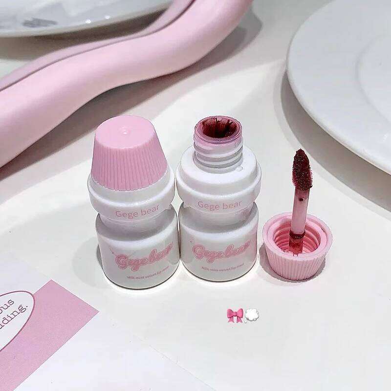 Gege Bear Velvet Mud Lip Gloss, Cute Bottle Design, Long-Lasting Matte Color for Vibrant, White-Enhancing Appearance Z260310