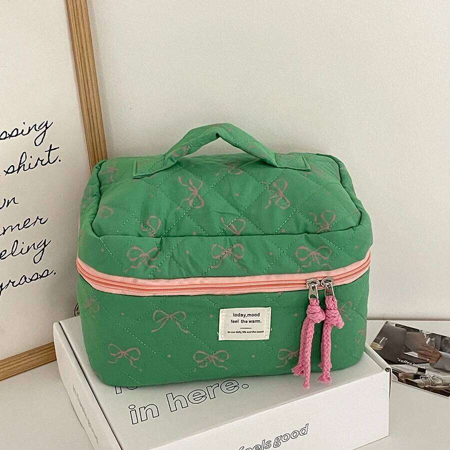 Casual Women's Cosmetic Bags Contrast Color Ladies Toiletry Storage Bag Travel Portable Female Makeup Case Handbags XJ260310