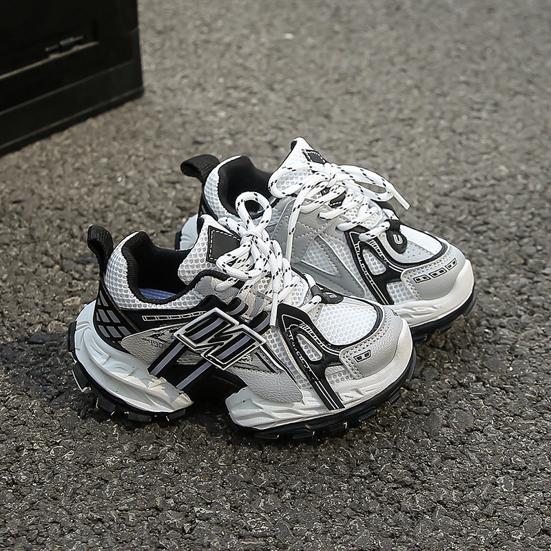 Hot free shipping designer shoes for kids running shoes grey purple black sliver Fashionable and versatile outdoor sneakers sport shoes