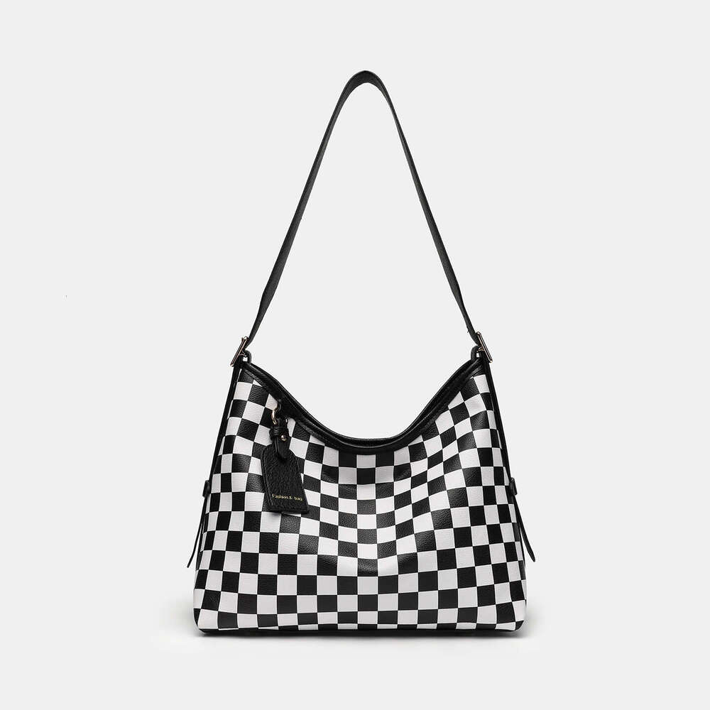 New printed tote large-capacity shoulder underarm bag, autumn and winter high-end commuter bag for women