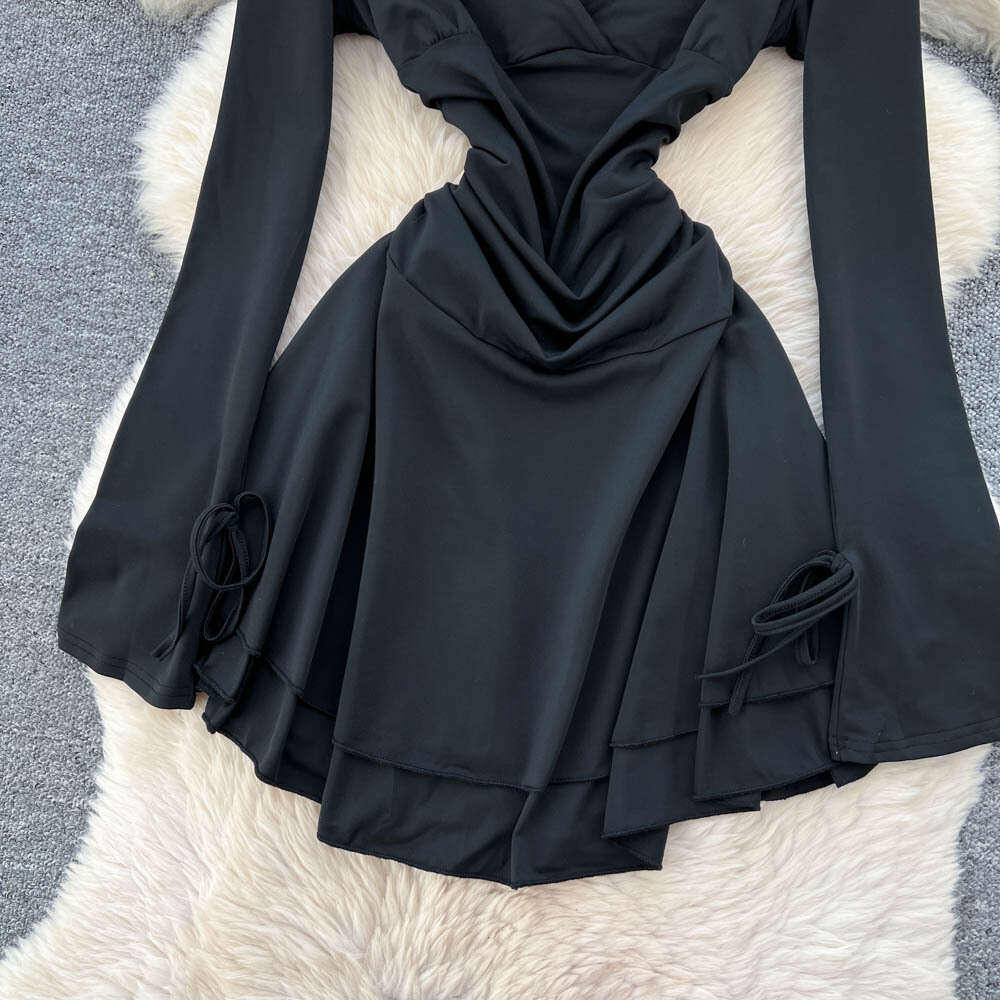 European and American Ins Women's 2026 Spring and Autumn Pure Sexy V-neck Waist Elegant Ruffle Black Dress